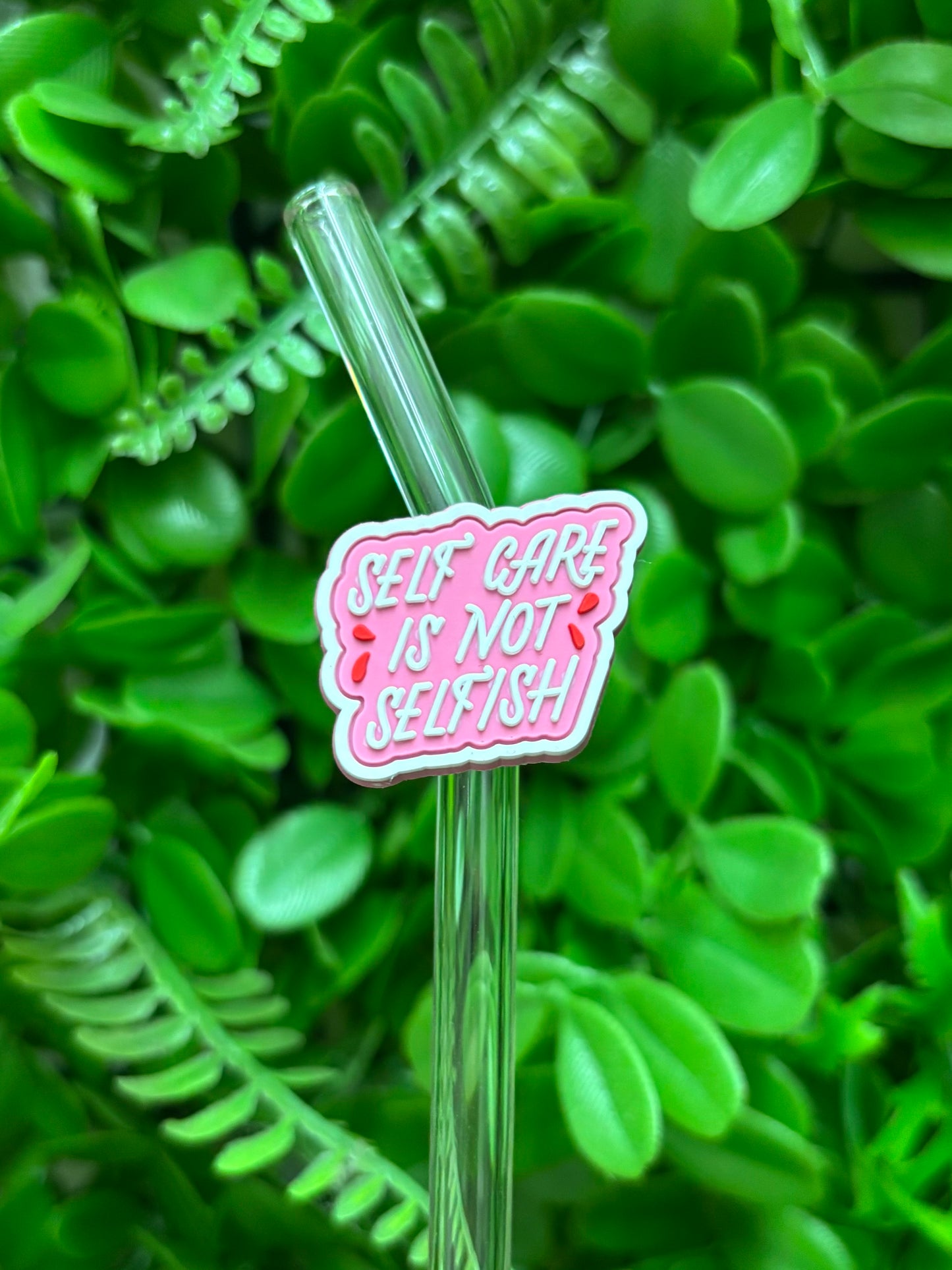33 - Straw Charm