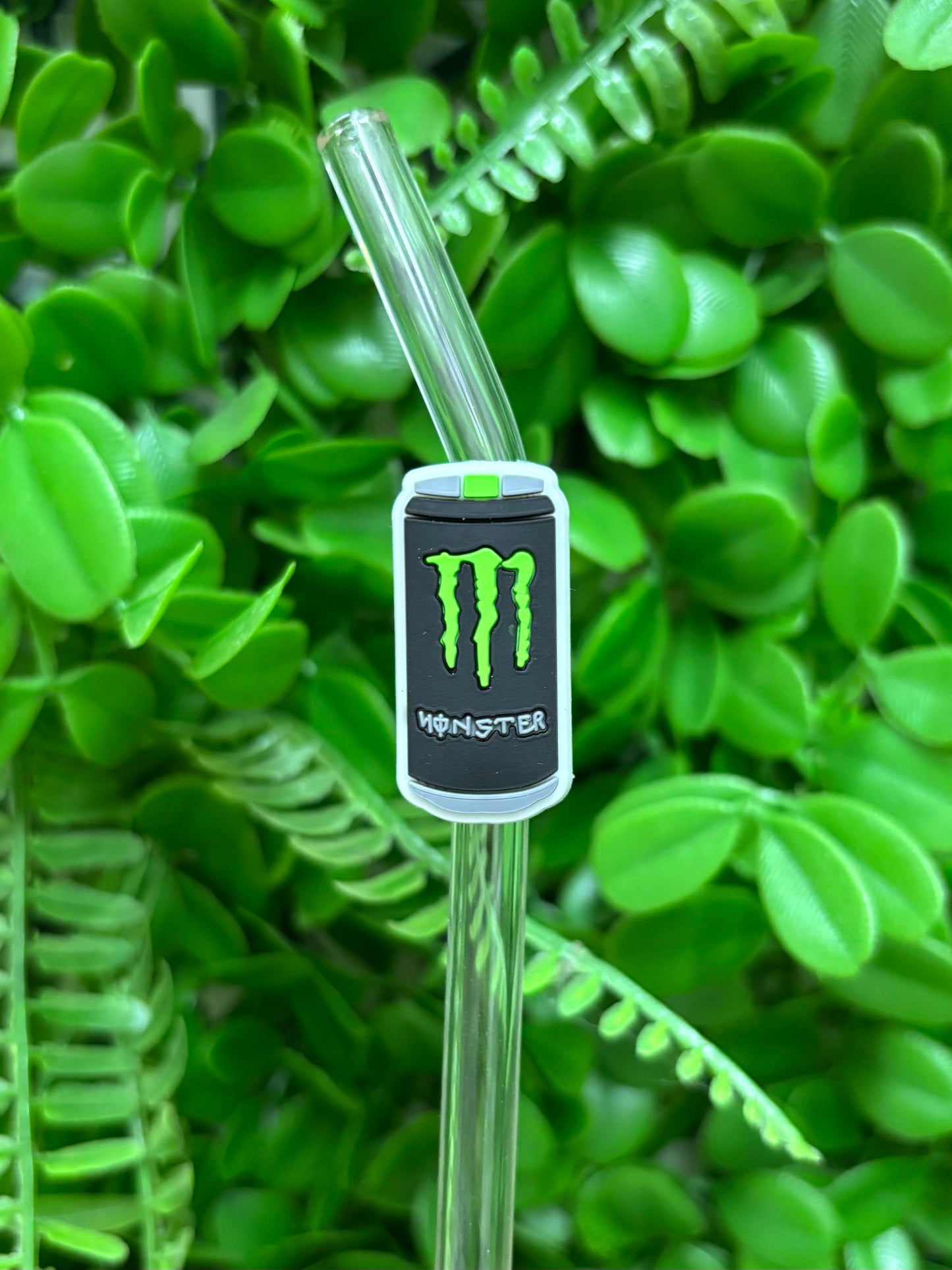 52 - Straw Charm