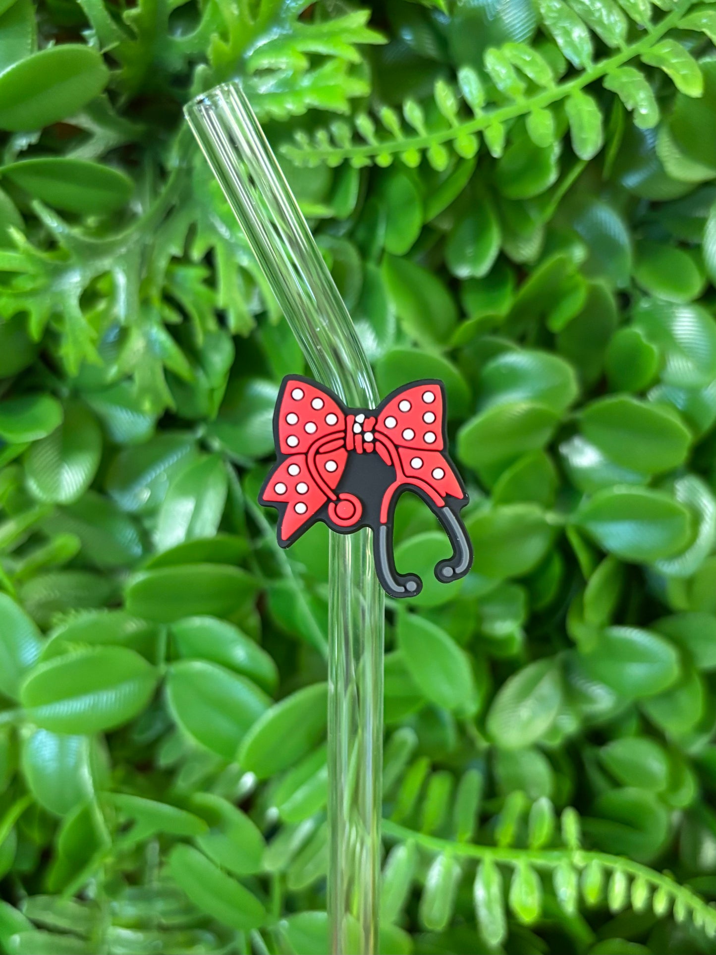 200 - Straw Charm