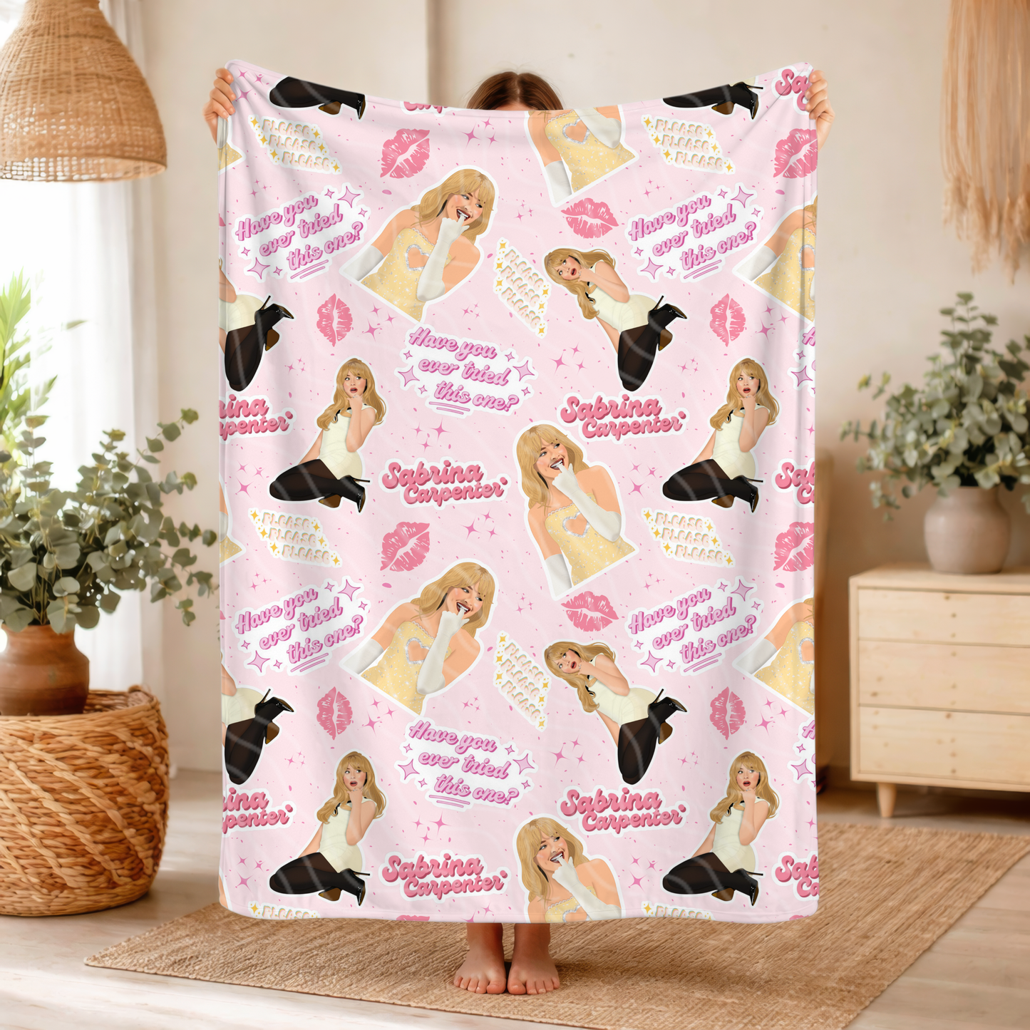 Sabr_na Carp_nter - Throw Blanket