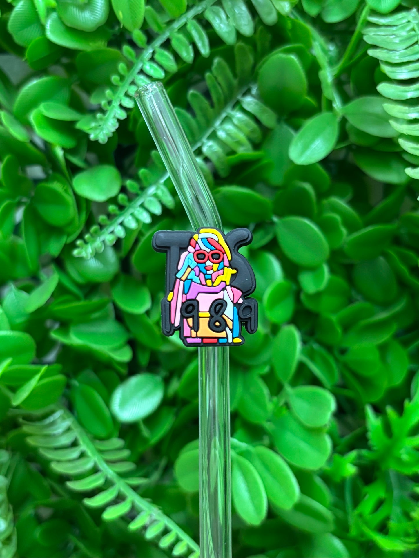 87 - Straw Charm