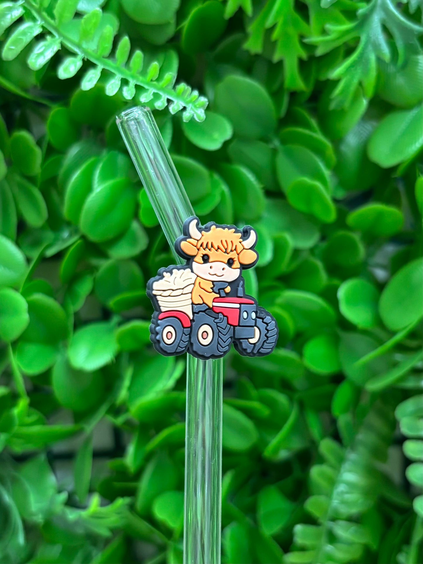 134 - Straw Charm