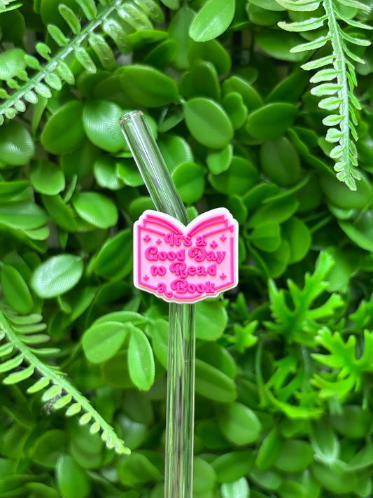 187 - Straw Charm