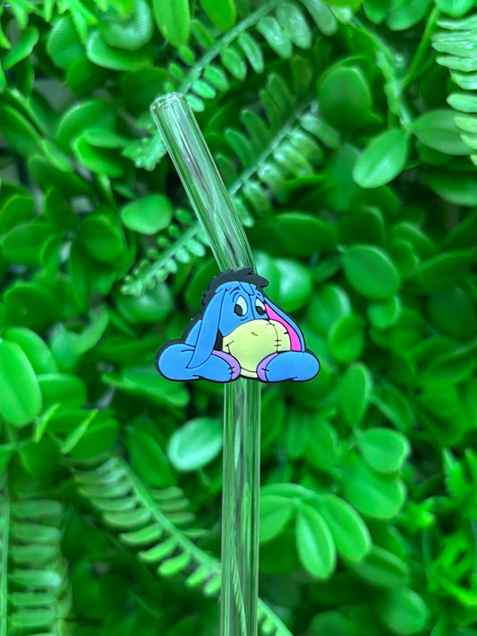 60 - Straw Charm