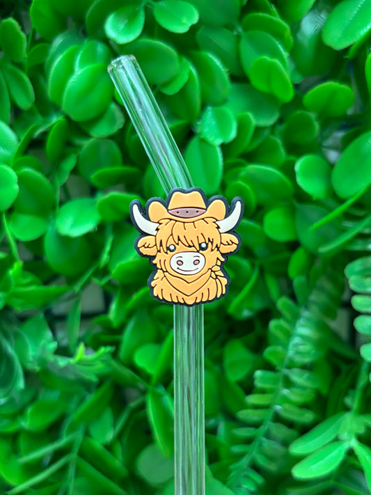 135 - Straw Charm